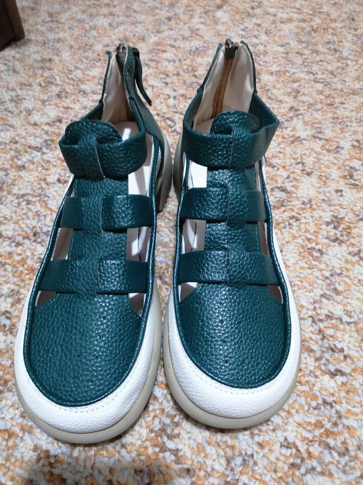 Дамски обувки, нови