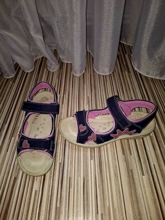 Sandale piele Ricosta marime 33.
