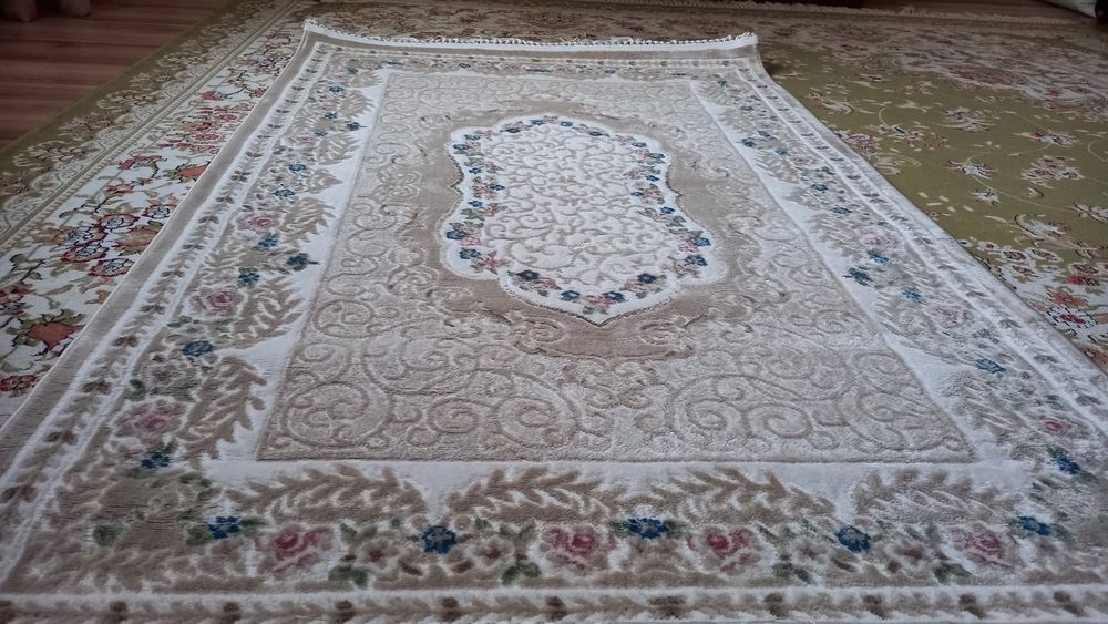 Продам ковер 100×150 прикроватную