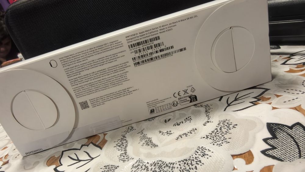 Apple Watch 10 46mm Series Jet Black