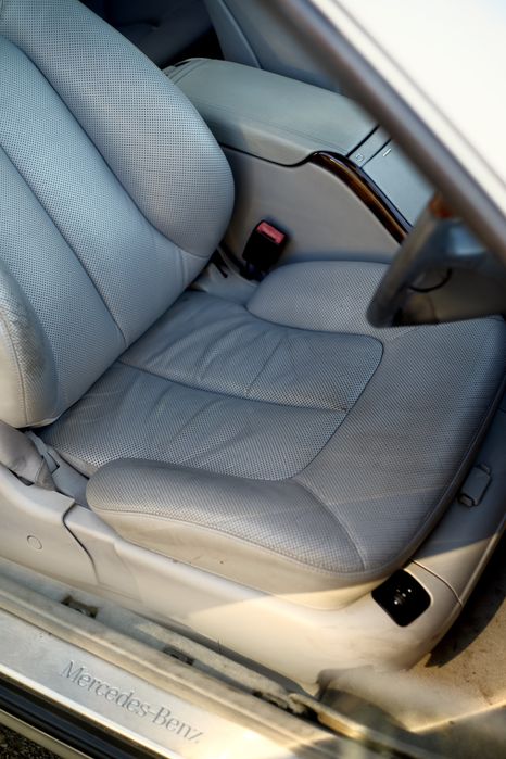 Scaun sofer pasager incalzit racit gri Mercedes CL W215 usa far bara