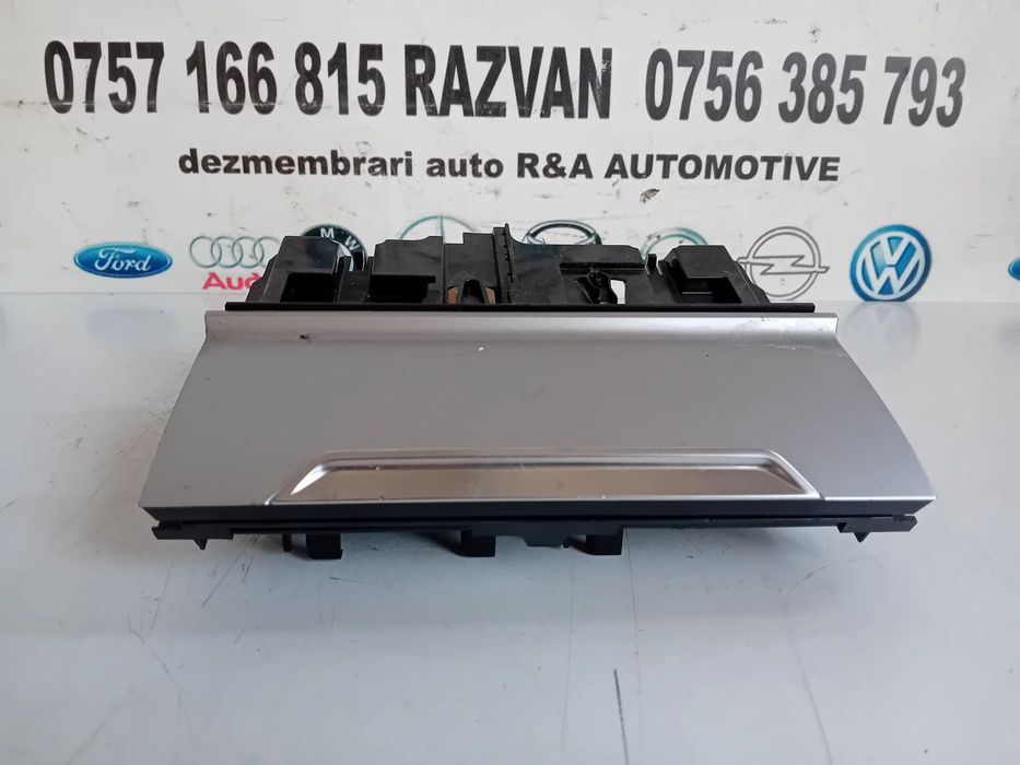 Modul Incarcare Wirelles Scrumiera Vw Passat B8 AN 2014-2020 Cod 3G1863071A Motor DFG Cutie UAX