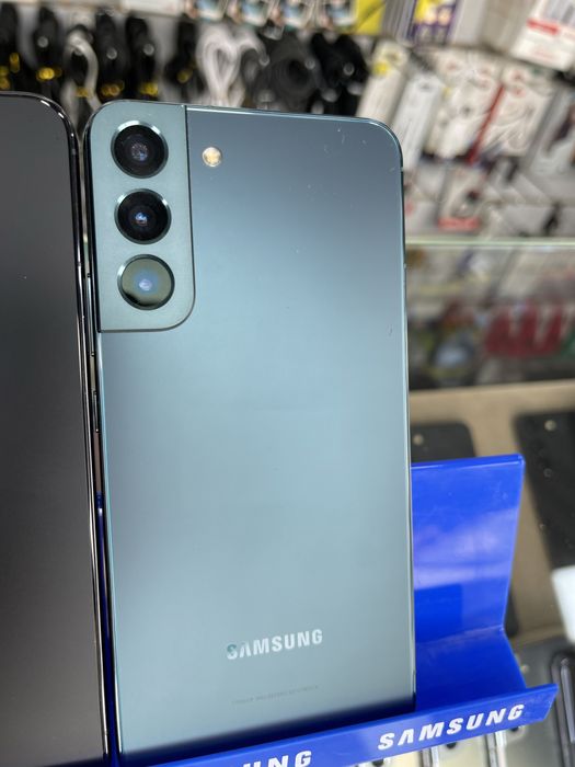 S22Plus. 8/256GB Green Black.