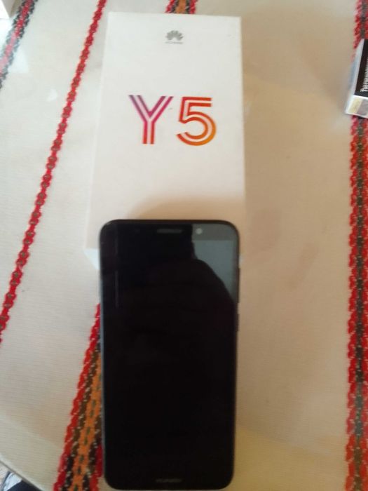 Телефон за части