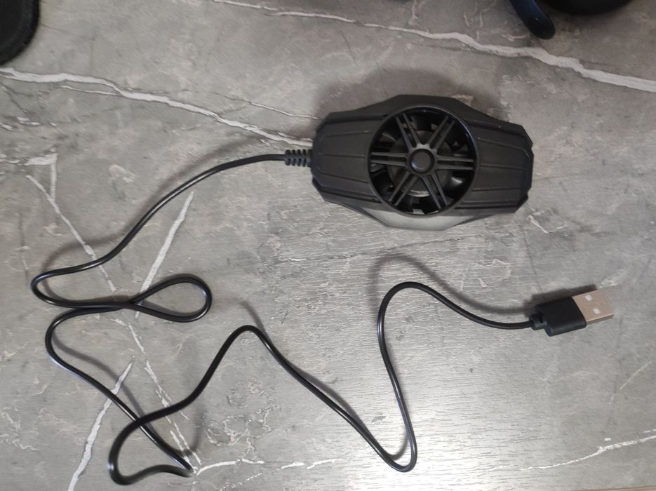 Новый охлаждающий кулер для телефона