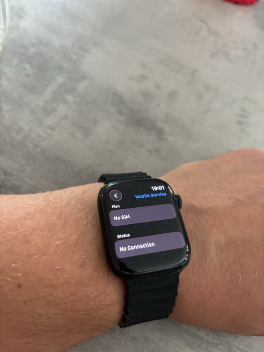 Apple Watch 8 eSIM алуминиев