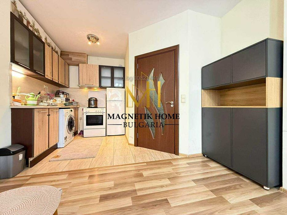 Дава се под наем Двустаен апартамент в Бургас, Изгрев - 72 кв.м за 408 € - Снимка #11