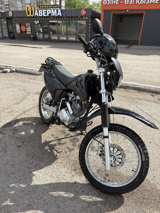 Мотоцикл 250 куб