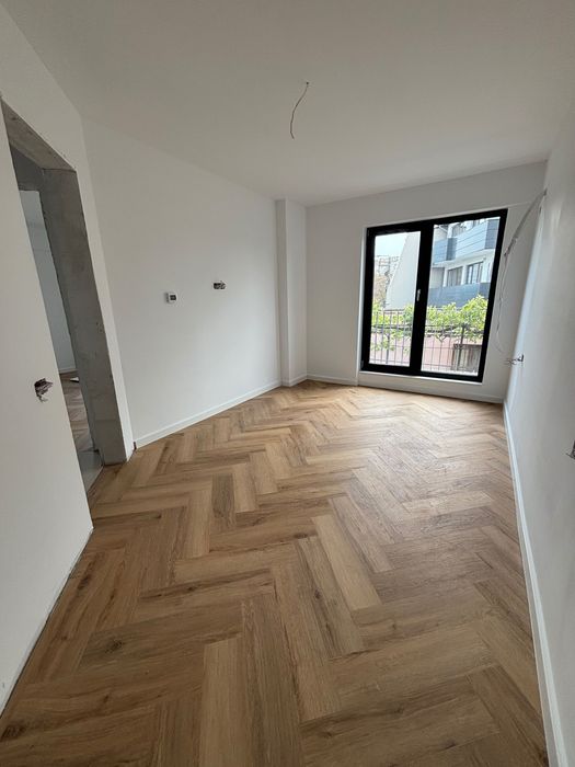 Apartament 3 camere DECOMANDAT | Bloc Nou, Etaj 1 | Stadion Farul + Parcare Subterană