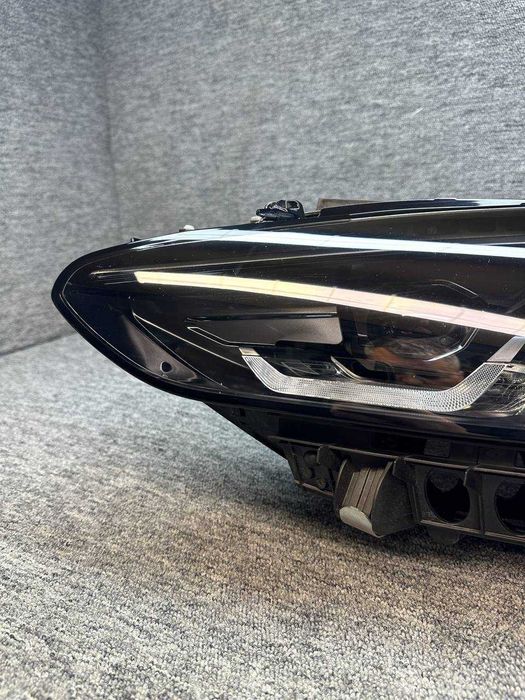 Far stanga led shadow BMW g22 G23 G26