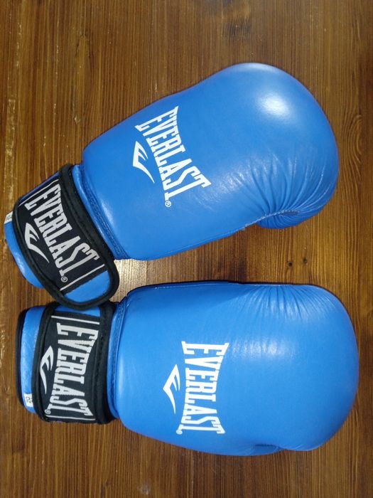 Перчатки Everlast
