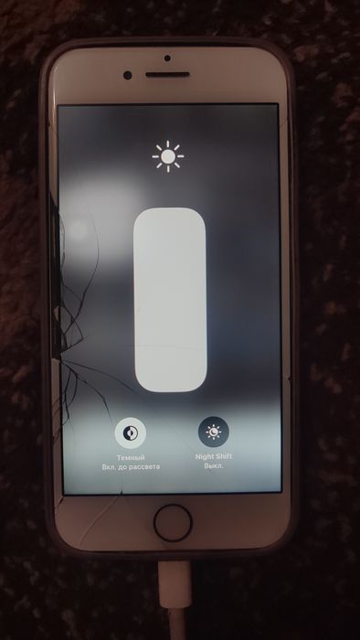 Продается айфон 7