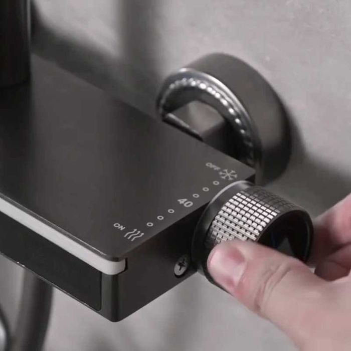 Модерен интелигентен душ с дисплей и LED подсветка D27