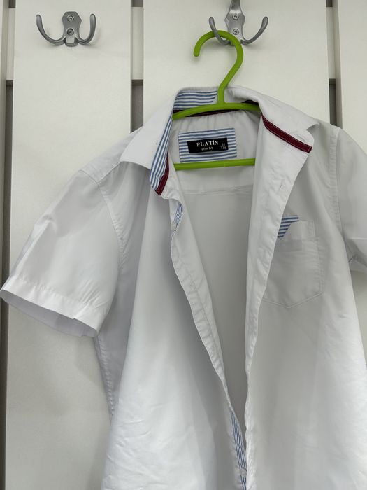 Продам рубашки для мальчиков