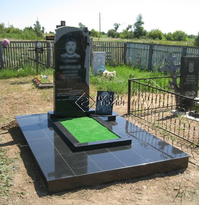 Установка памятников