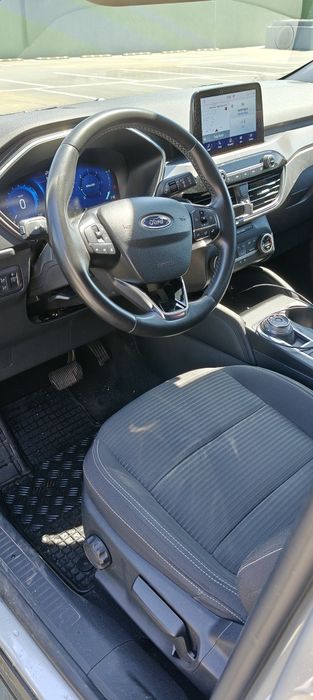 Ford Kuga Titanium X 1.5 EcoBlue 120 CP Automat – Virtual Cockpit – LED