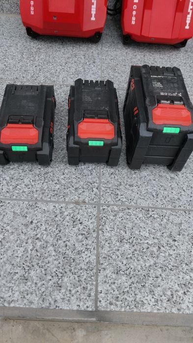 Hilti Батерия и Зарядно Nuron