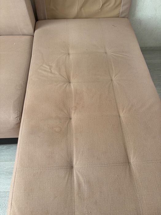 Продаю диван угловой