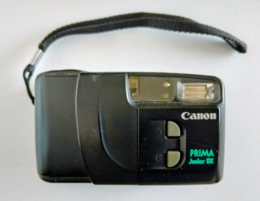 Фотоапарат Канон с калъф