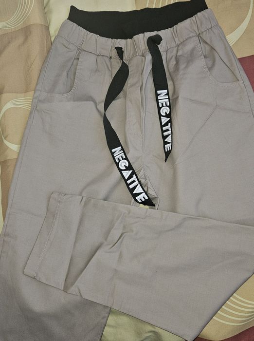 Панталони Pause jeans ,  Кожен черен  панталон Mango, кафяв H&M