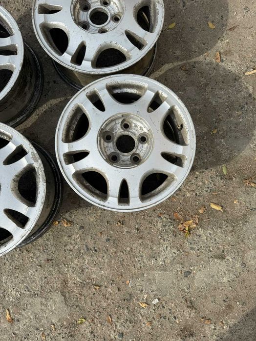 Диски от Toyota оригинал R15 ( 5*114,3 )