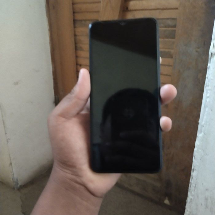 Infinix Smart 7 ideal holatda