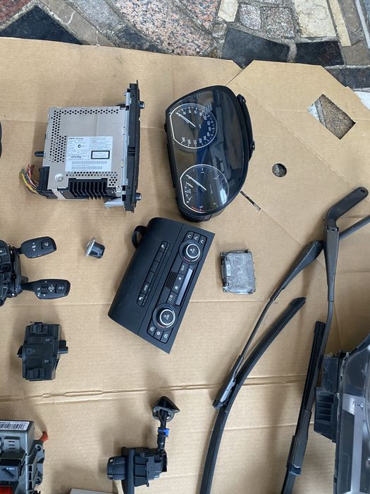 Volan ,far xenon ,aeroterma ,contact ,comanda clima Bmw seria 1 e87