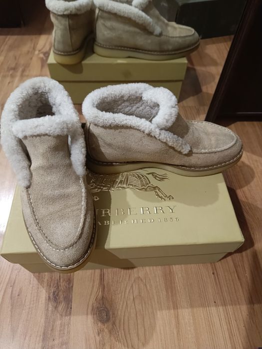 За две обуви 4000