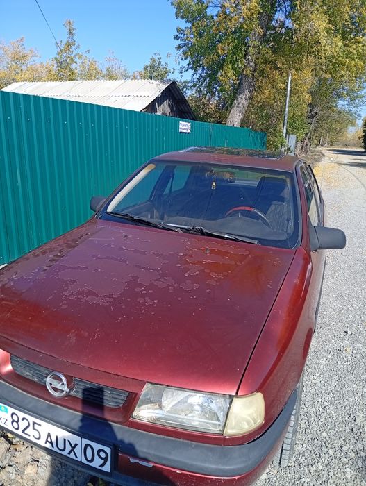 Продается машина Опель вектор