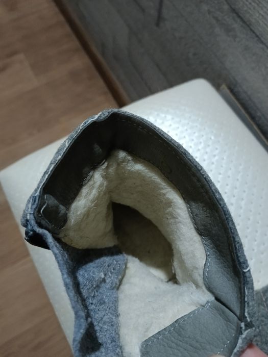 Продам валенки для девочки обувь зимняя