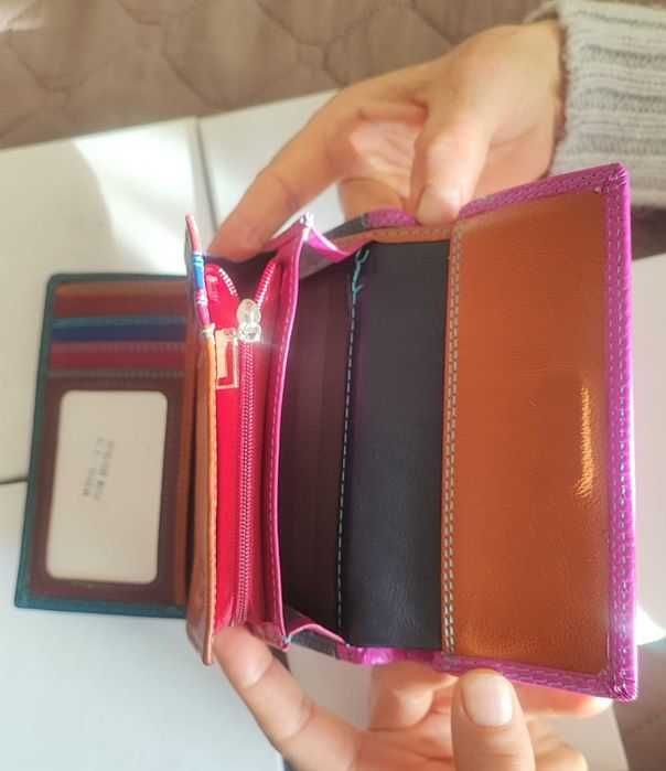 Дамско портмоне класик от естествена кожа