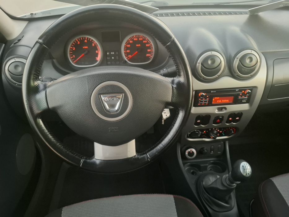 Dacia DUSTER PRESTIGE 1.5 DCI 4X4 110cp an 2013.11 Euro 5