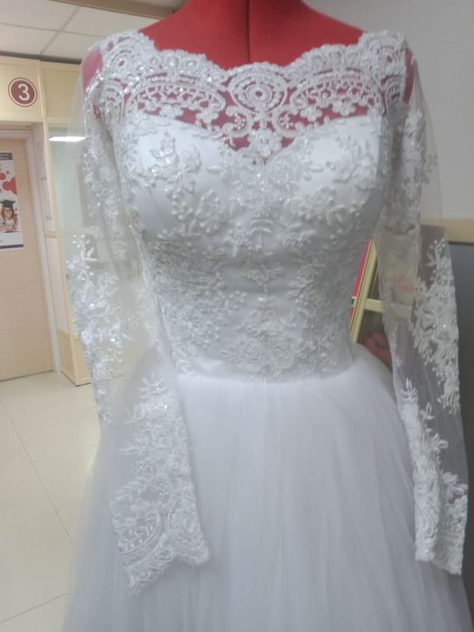Продам платье свадебное