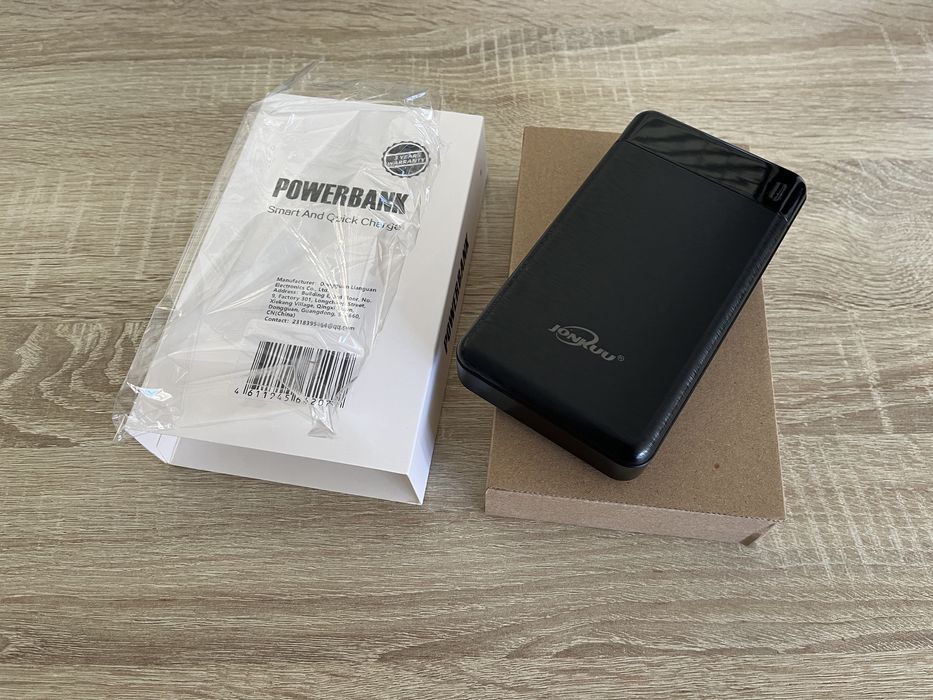 Baterie externa JONKUU, 30000mAh, 4USB/USB-C/Lightening