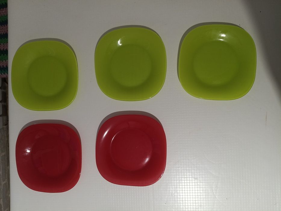 Набор тарелок 10000тг