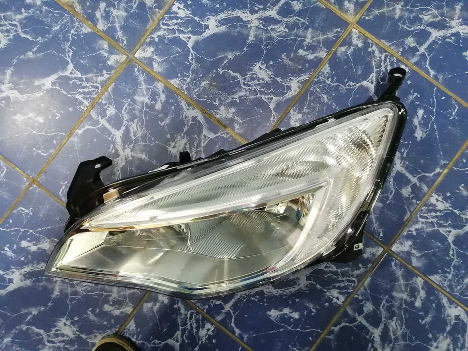 far Opel Astra J stanga 500 lei