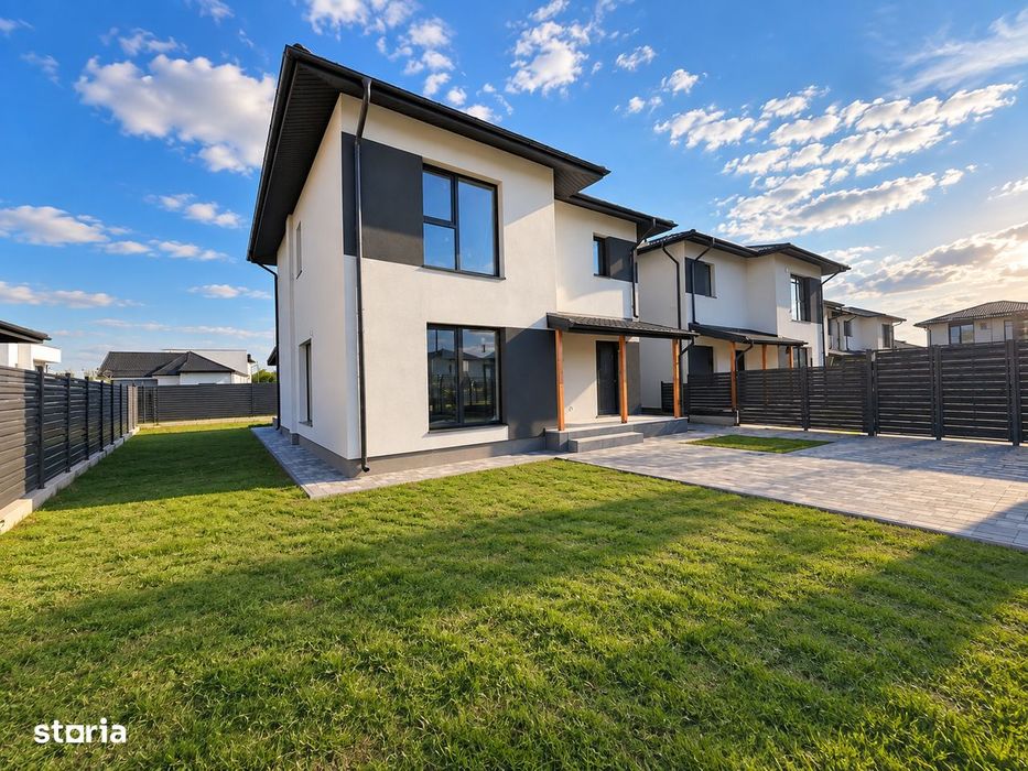 Casă individuală P+1E + pod | 3 dormitoare | 3 băi | Comision 0%