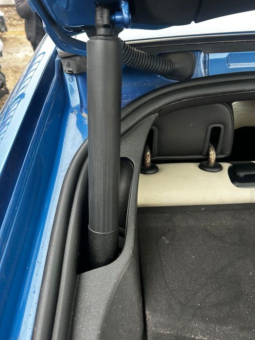 Amortizor stânga haion electric BMW seria 4 f36