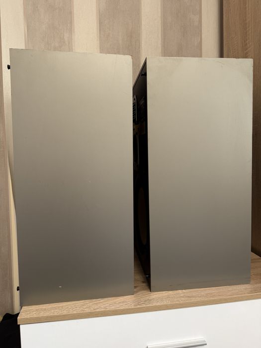 Akai SW-350S Качествени тонколони