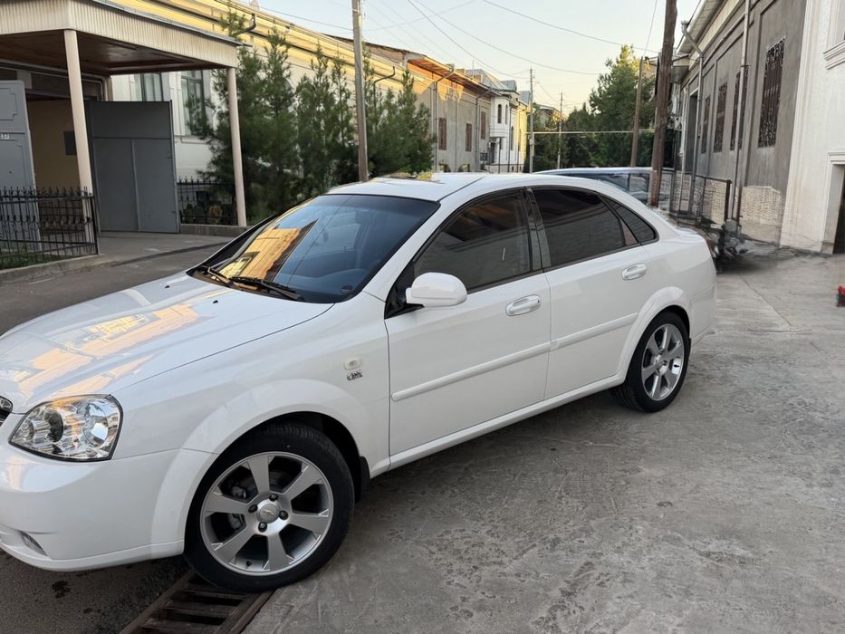 2009 1.8 avtamat 1.6  karobka ideal