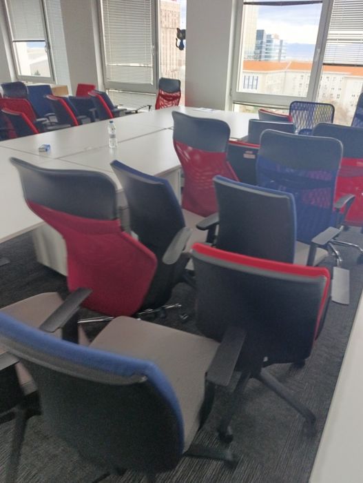 Продават се офис столове 20-35лв