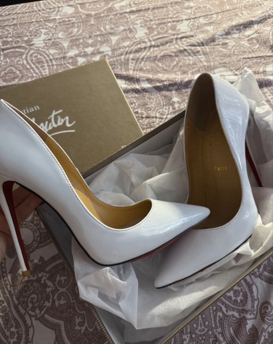 Pantofi Christian Louboutin