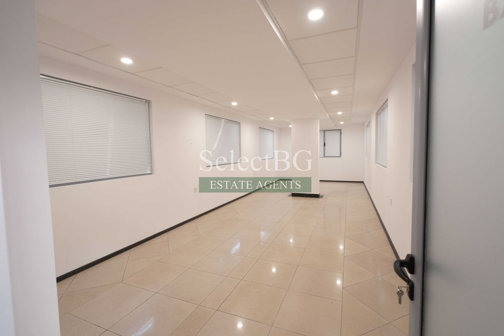 Продава се Офис в Велико Търново, Център - 194 кв.м за 526 €/кв.м - Снимка #5