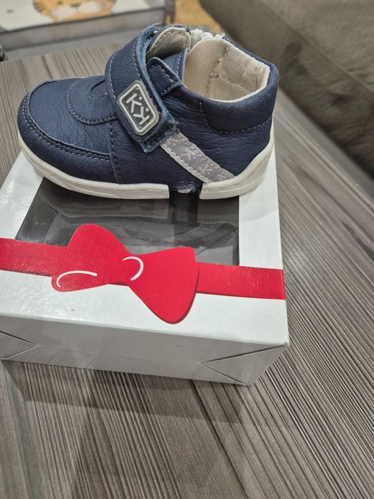 Обувки за прохождане