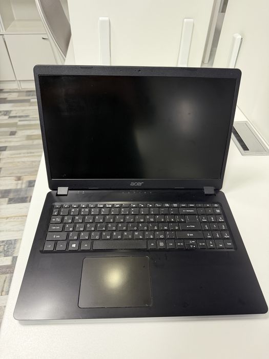 Acer Aspire — Core i3 / 8 ГБ