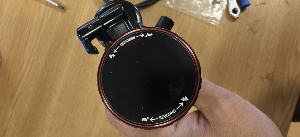 НОВ амортесьор/Шок RockShox Super Deluxe Select+ 205x60/65 Trunion