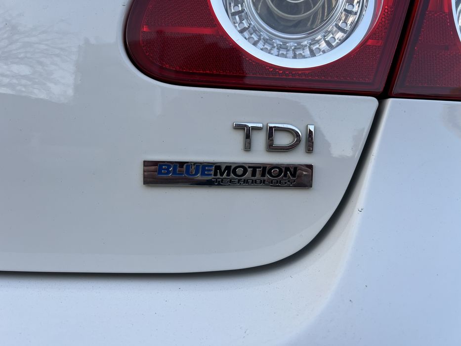 VOLKSWAGEN Passat 2010 — imagine 5