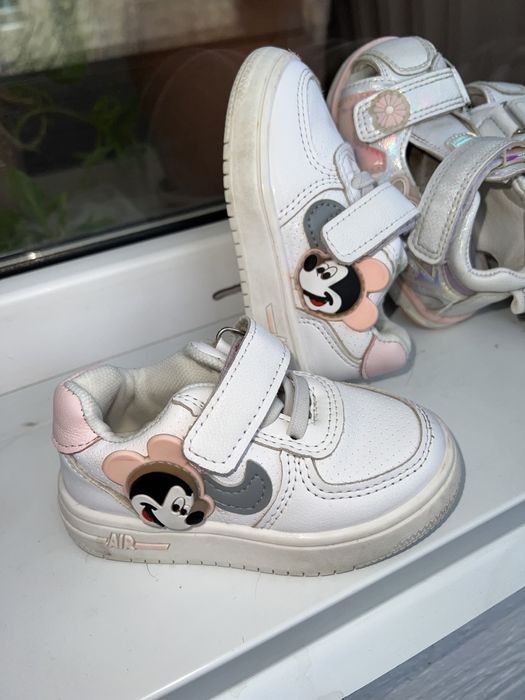 Обувь для девочки