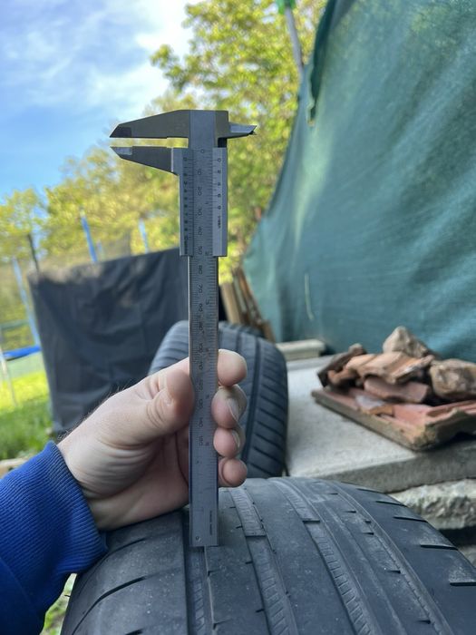 Гуми DAVANTI / BRIDGESTONE 245 45 R19 DOT - 22/23