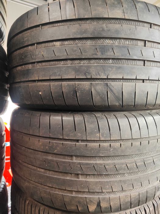 2бр. летни гуми 275/35/19 Goodyear
